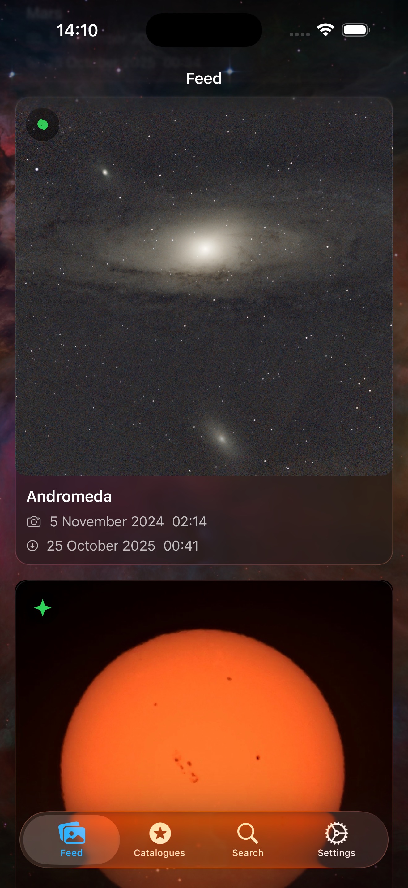 Observation feed on iPhone: a grid of deep-sky photographs with their capture dates